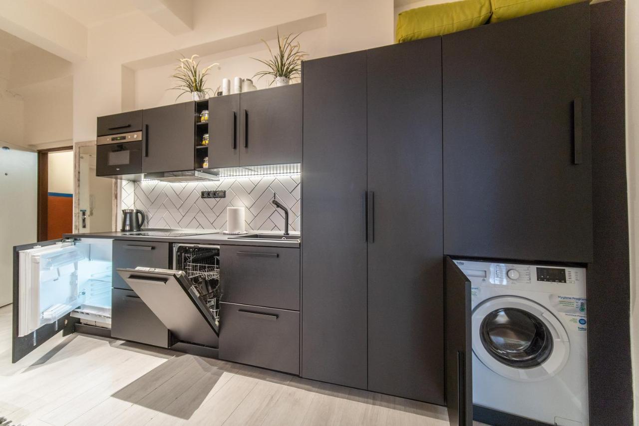Sunny Central Apartment On Wenceslas Square By Easybnb Praha Bagian luar foto